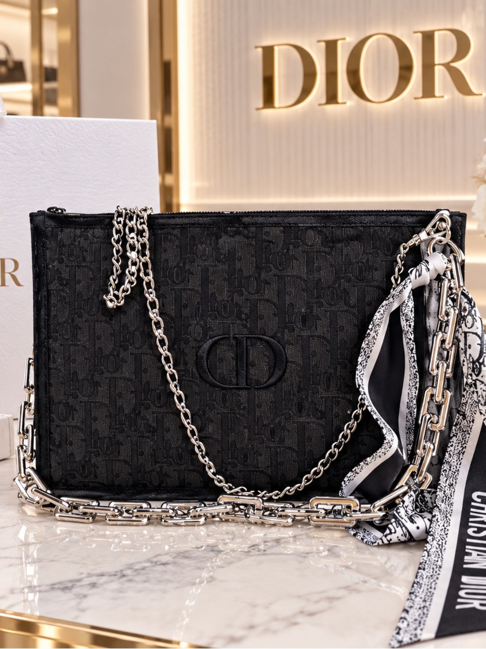 Dior